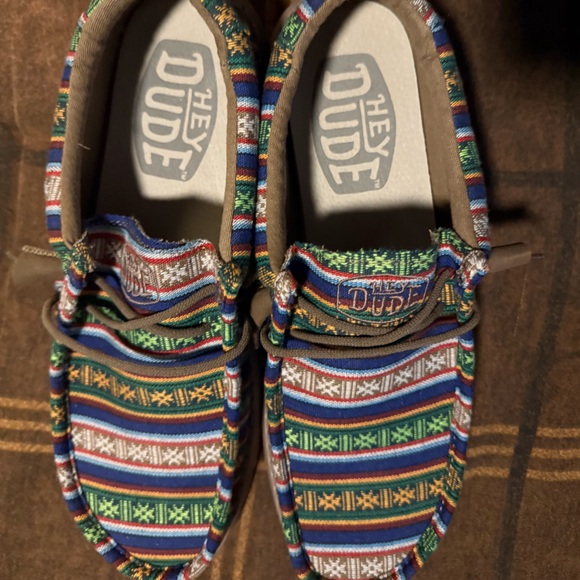 Hey dude shoes Wally style size 12 like new condition - Picture 1 of 3